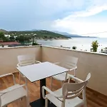 Sunset Bay Deluxe