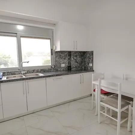 Sunset Bay Deluxe 사밀