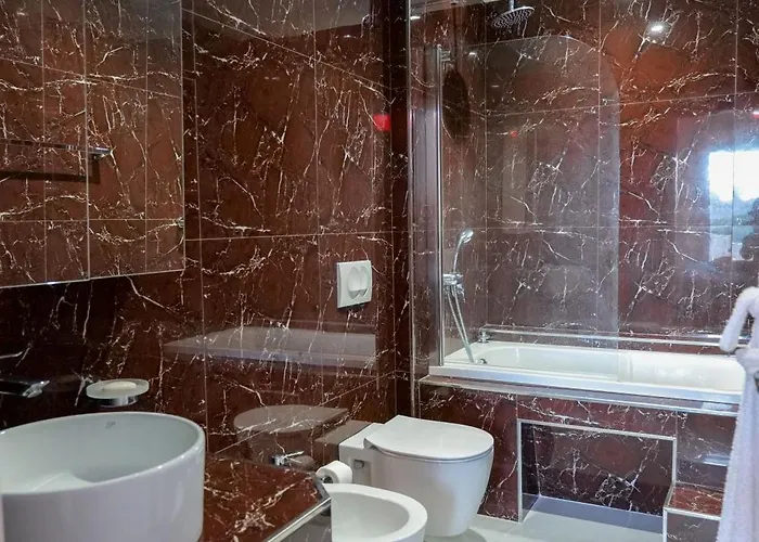 Sunset Bay Deluxe * Ksamil