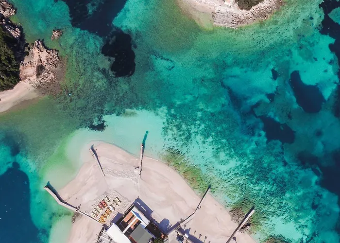 Sunset Bay Deluxe * Ksamil